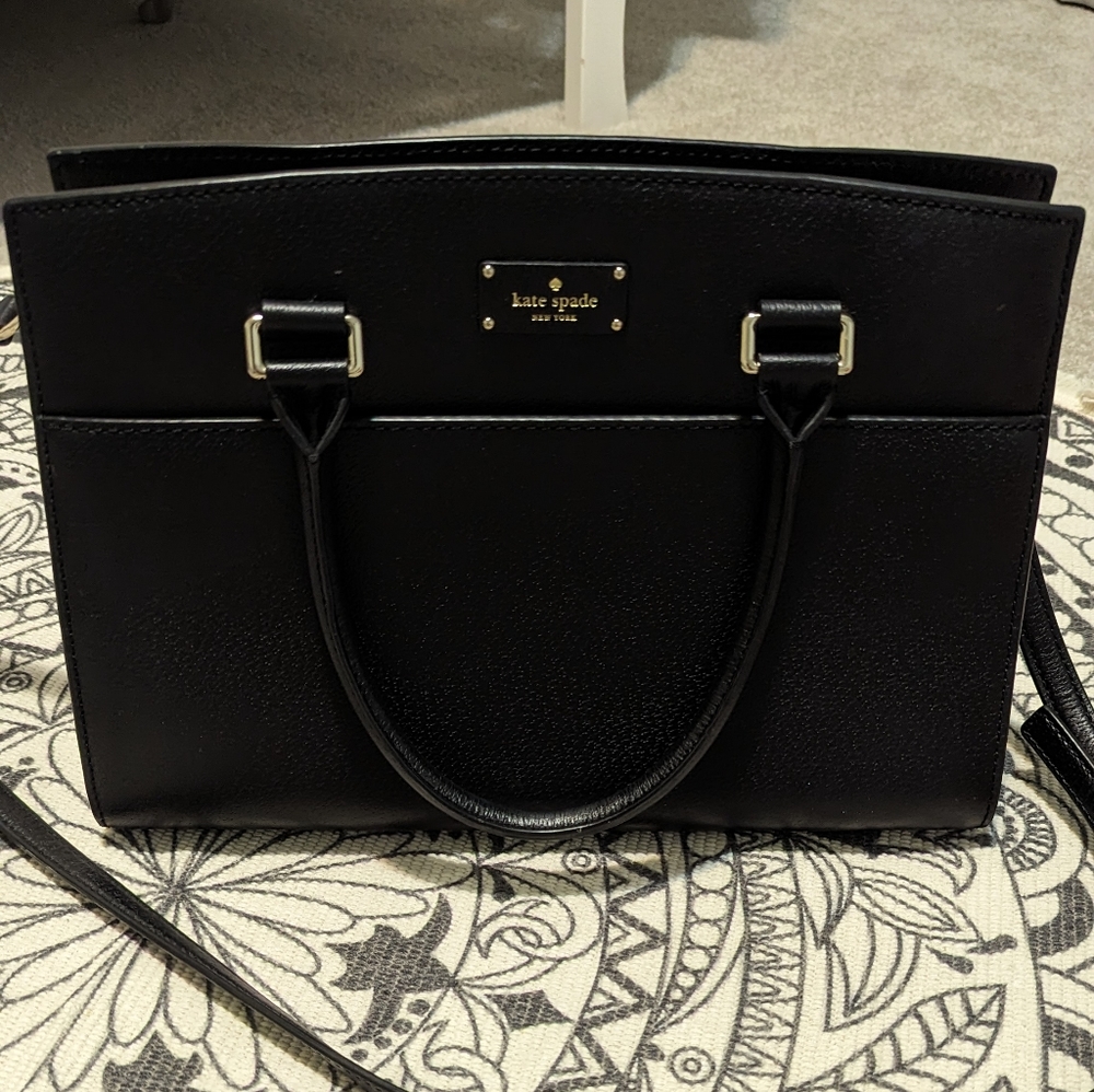 Kate Spade pebbled leather handbag.